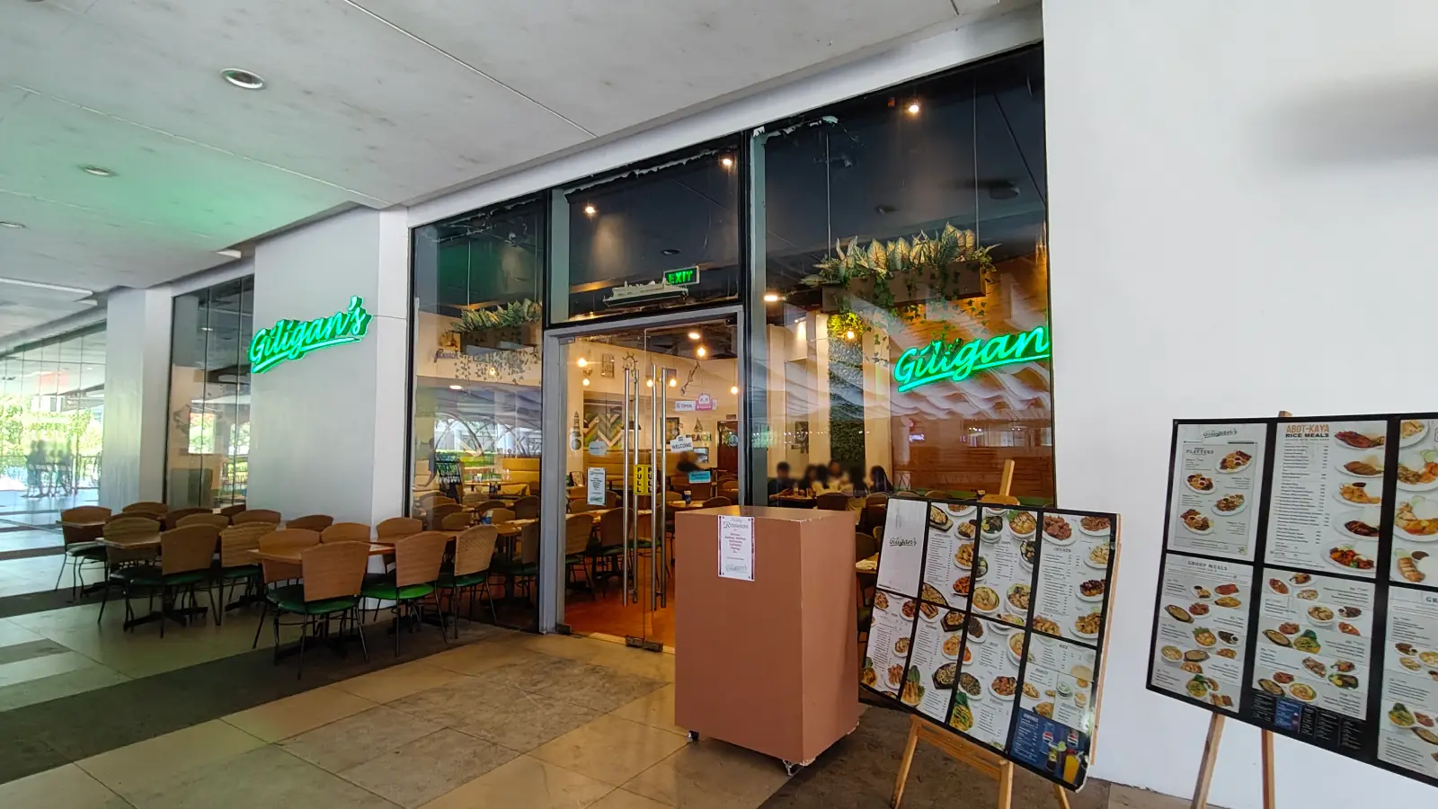 GILIGAN'S in Festival Mall